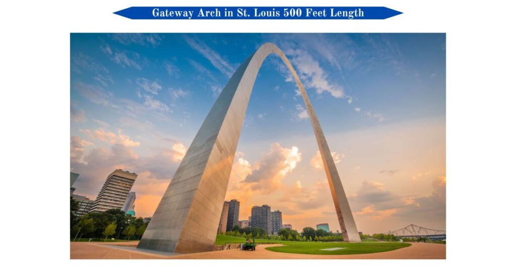 gateway-arch-in-st-louis-500-feet-length