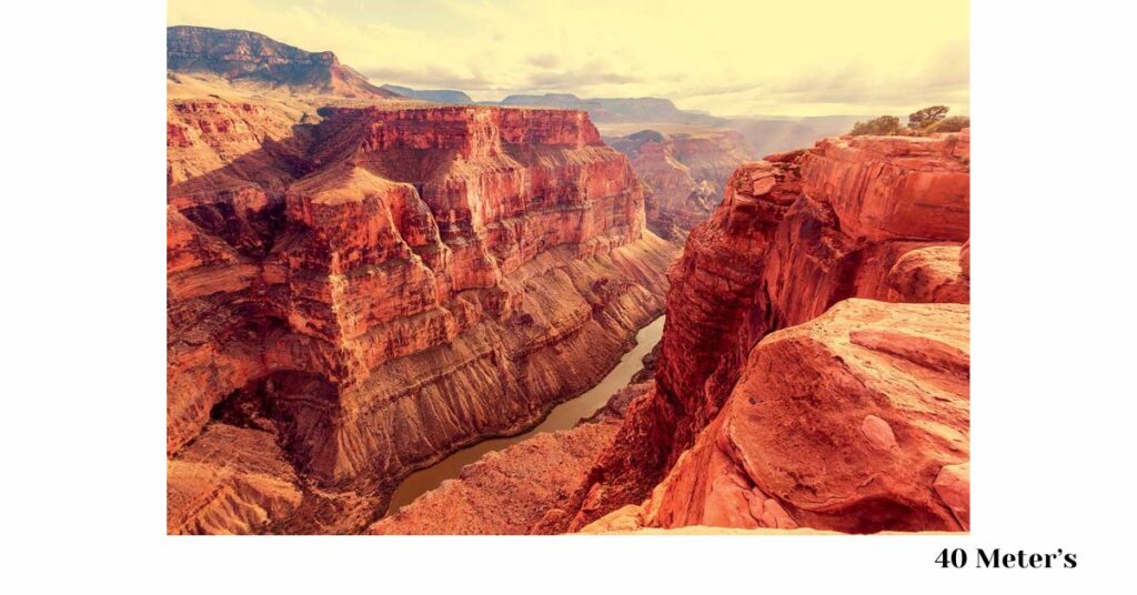 grand-canyon-depth-40-meters