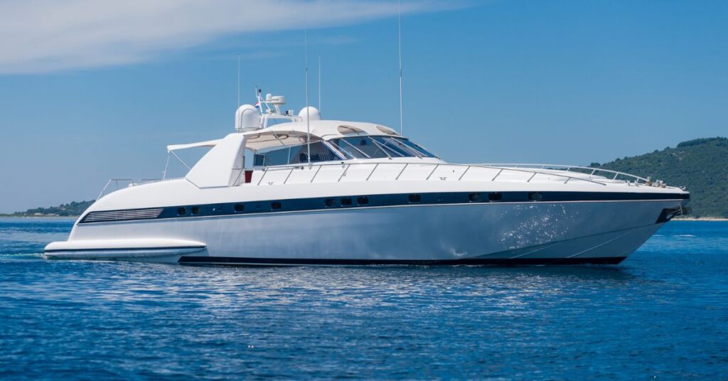 small-yachts-30-feet
